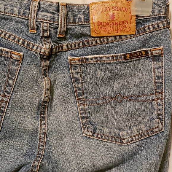 HOST PICK 😊 VTG Lucky Brand Woman's Boot Cut Blue Jeans - Picture 4 of 7